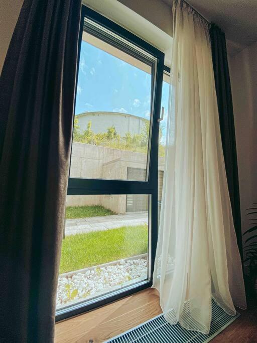 8Ight Apartment บราชอฟ ภายนอก รูปภาพ